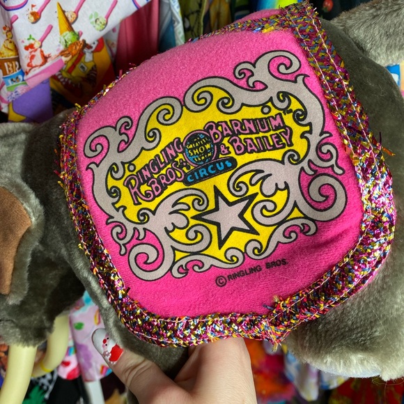 Vintage Barnum circus elephant plush - Picture 2 of 6